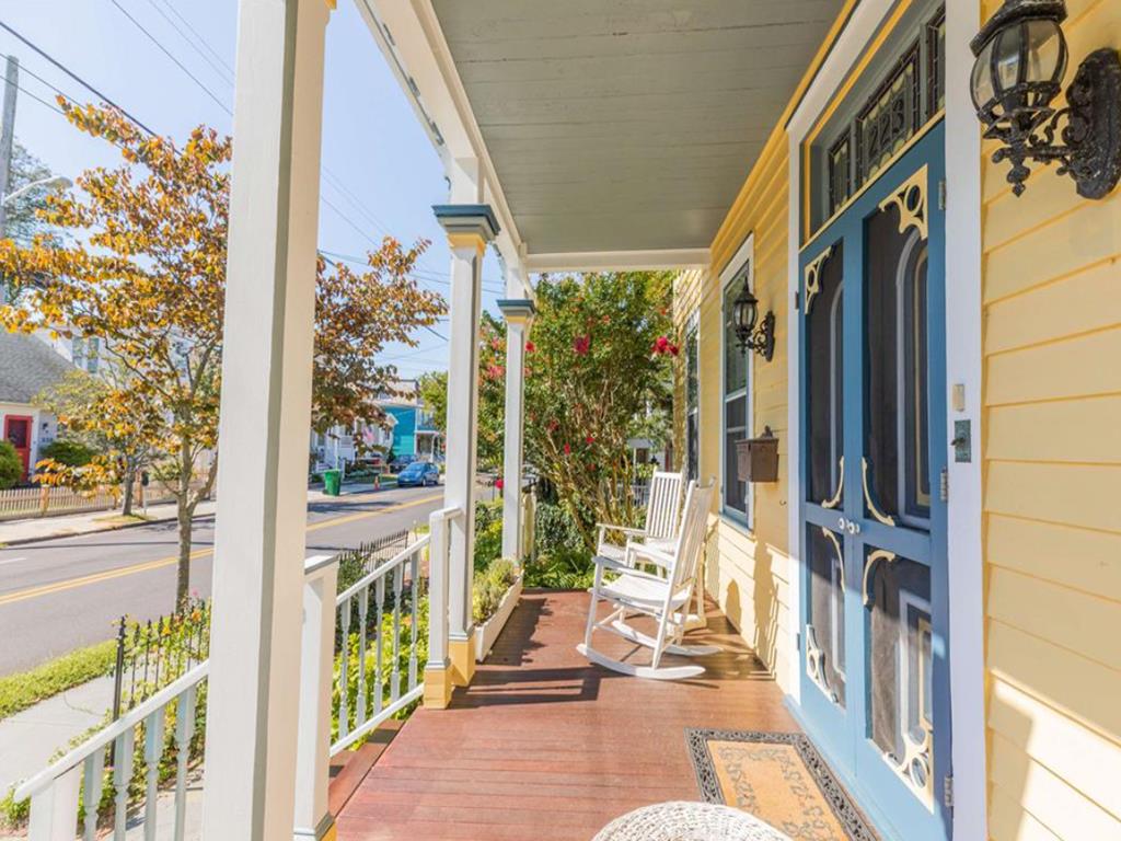 The Bayberry House | Photo 3