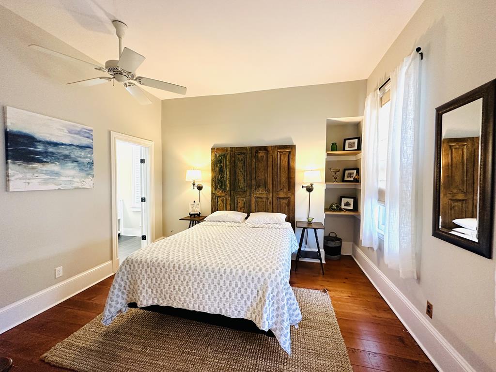 The Bayberry House | Photo 12