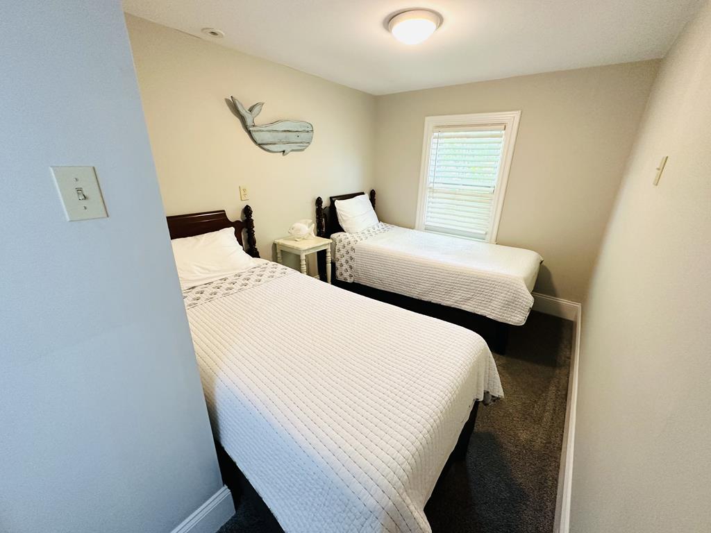 The Bayberry House | Photo 19