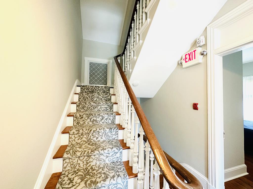 The Bayberry House | Photo 29