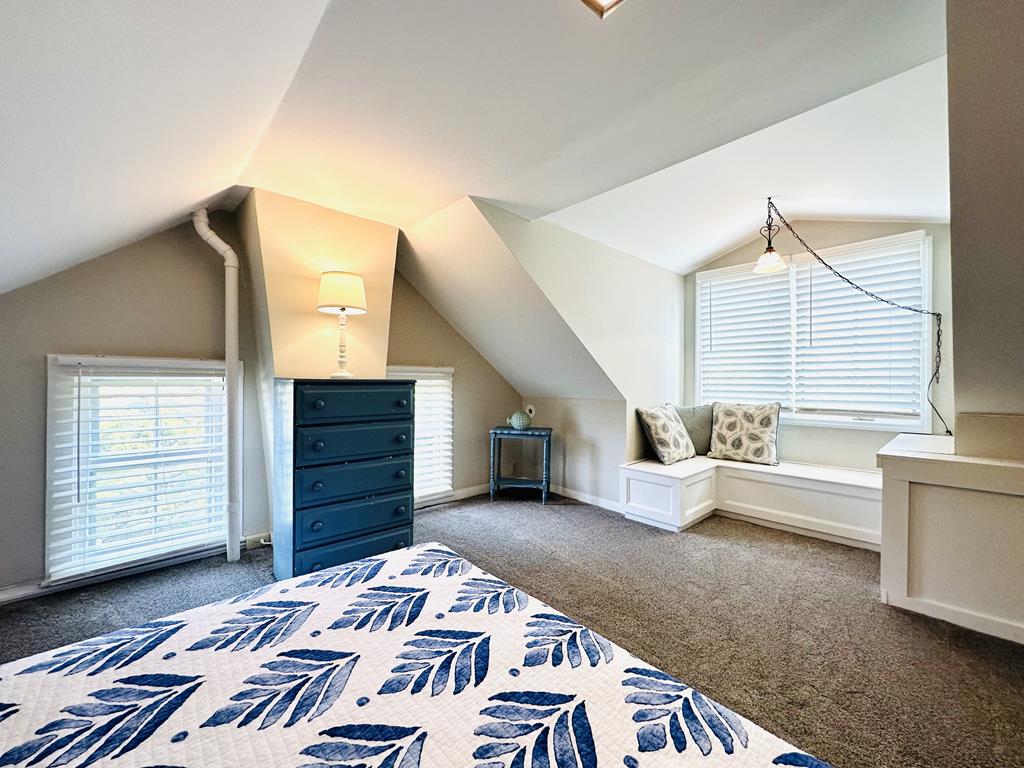 The Bayberry House | Photo 31