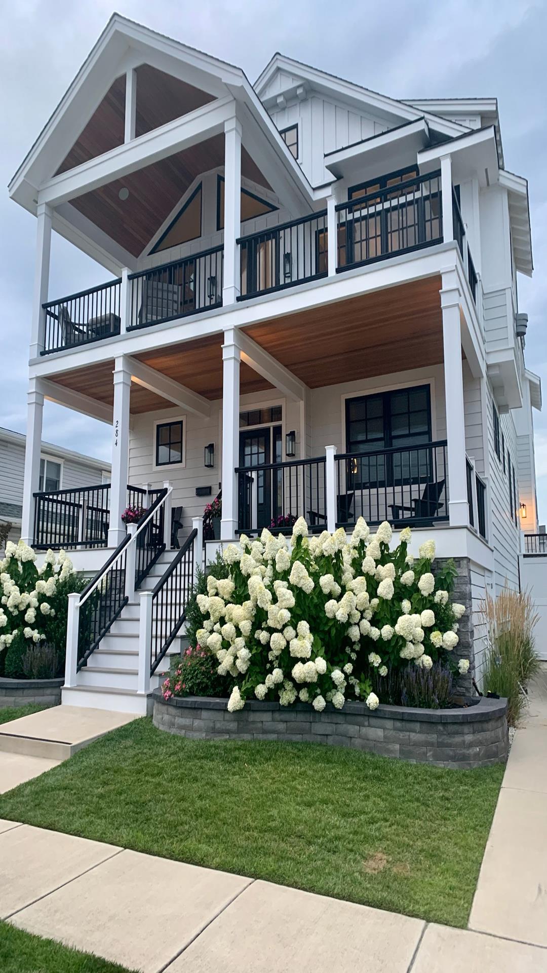 284 86th Street FRIDAY TO FRIDAY IN 2026, Stone Harbor (Mid-Island) - Picture 2