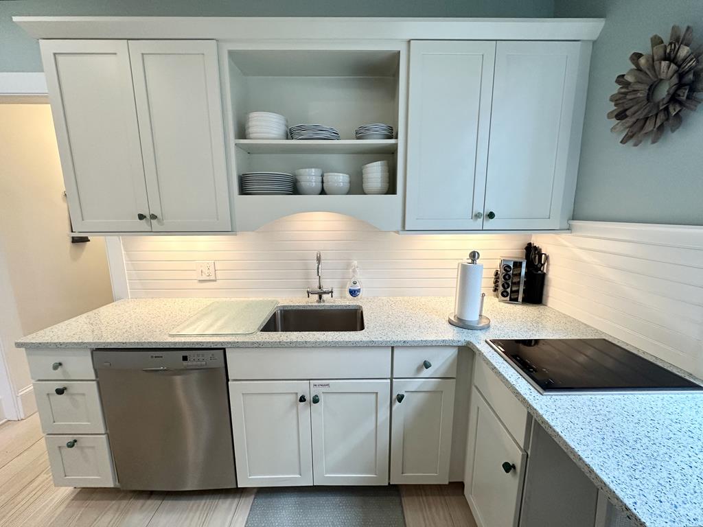 The Folly | Photo 12