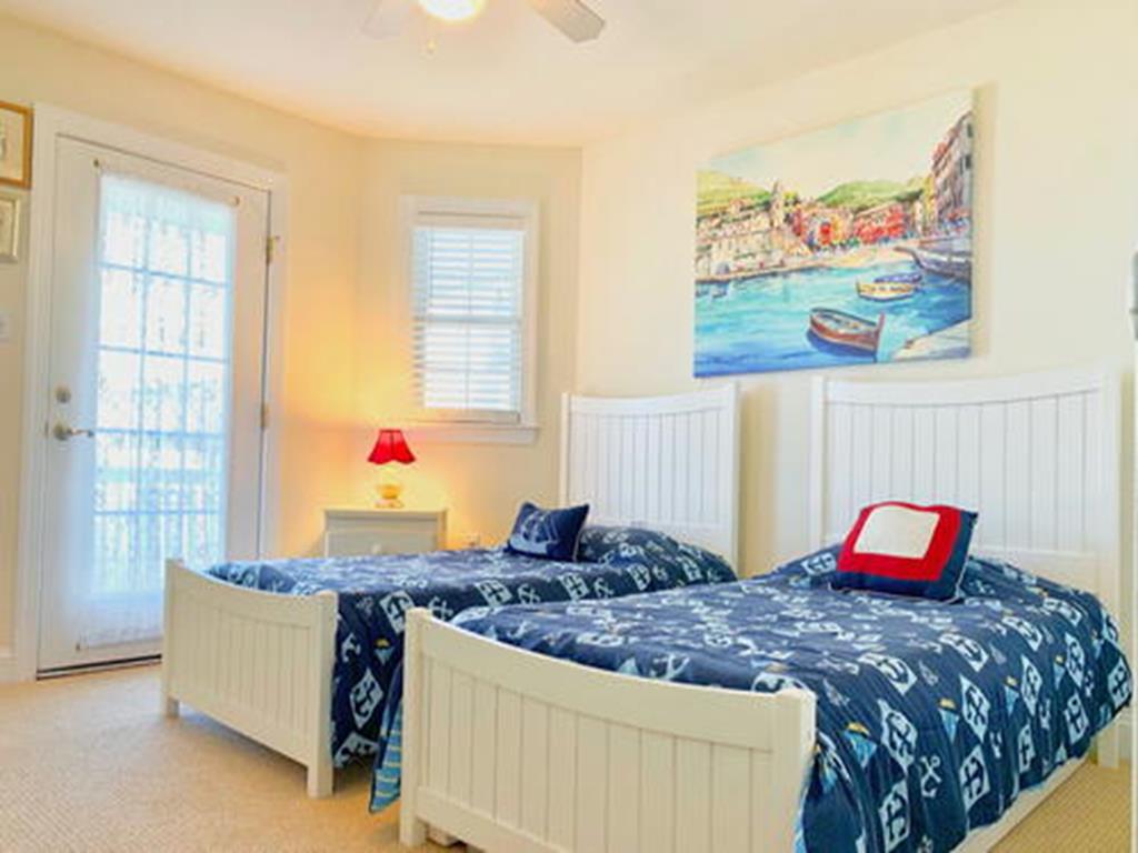 109 30th Street - Picture 