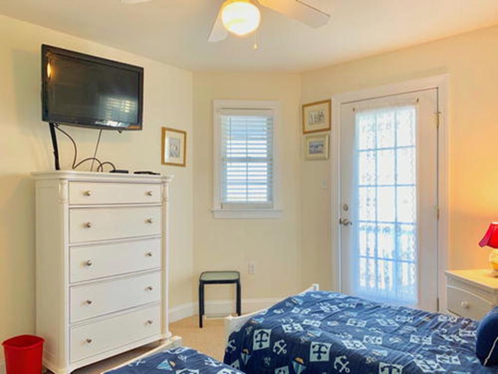 109 30th Street - Picture 