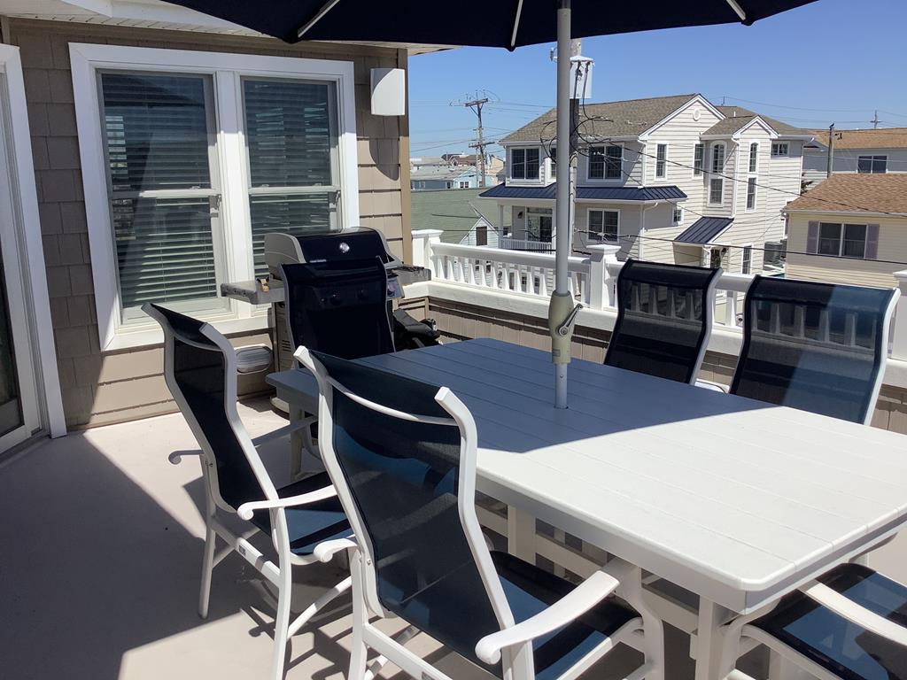 16 E Sailboat Drive, Peahala Park (Ocean Side)