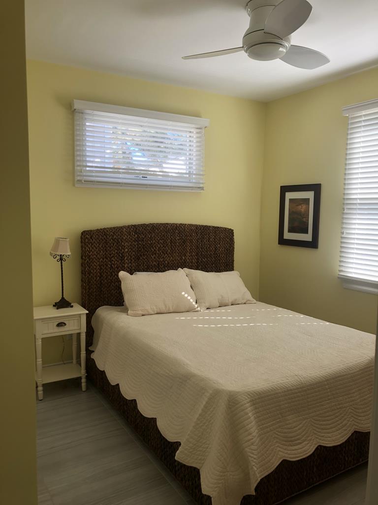 16 E Sailboat Drive, Peahala Park (Ocean Side)