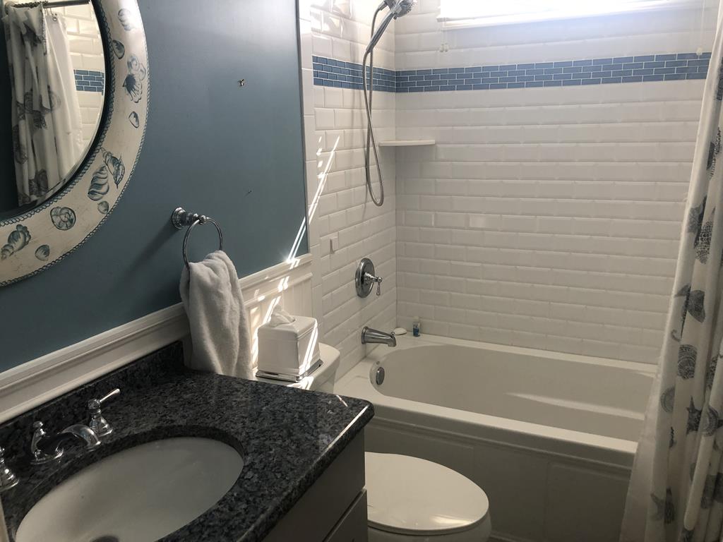 16 E Sailboat Drive, Peahala Park (Ocean Side)