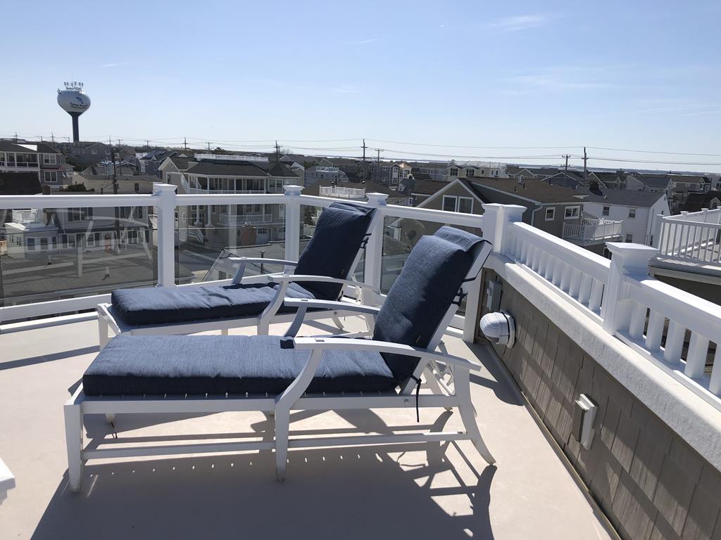 16 E Sailboat Drive, Peahala Park (Ocean Side)