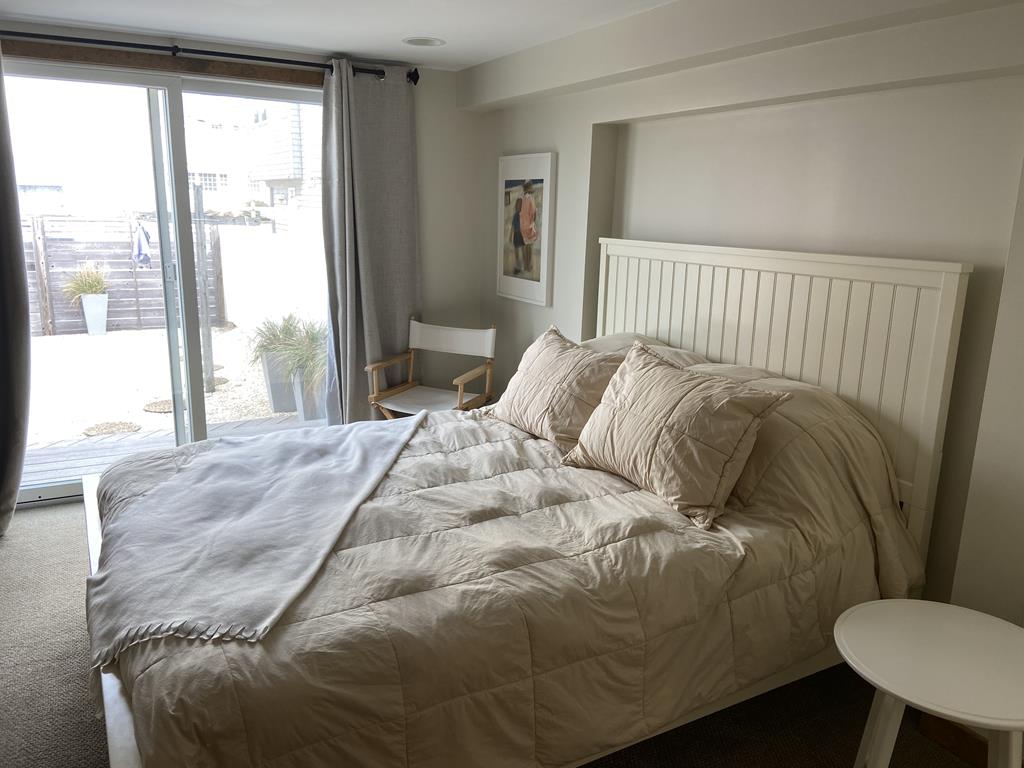 19 E 40th Street, Brant Beach (Ocean Side)