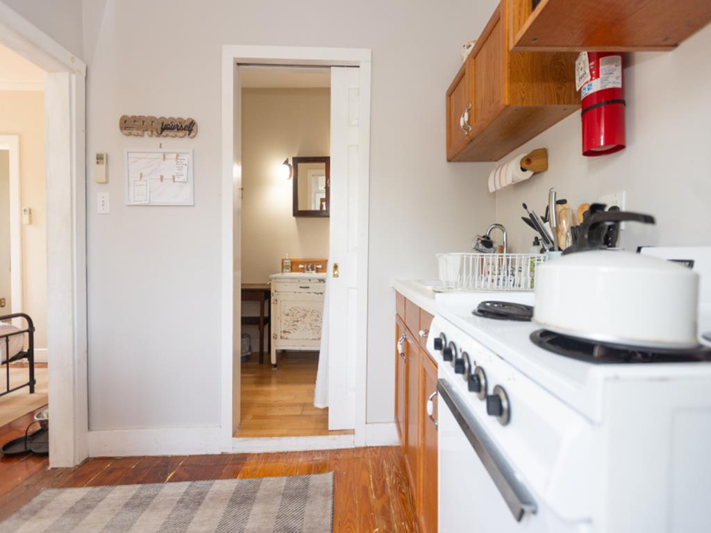 1015 Washington Fennec Fox Suite | Photo 24