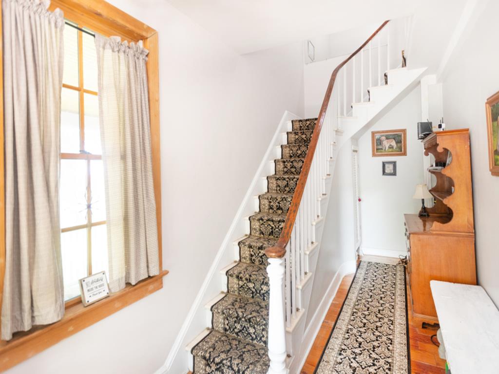 1015 Washington Fennec Fox Suite | Photo 28