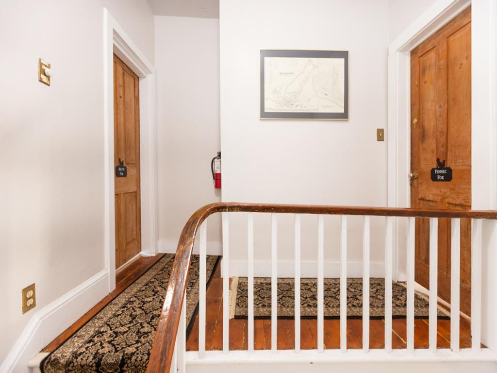 1015 Washington Fennec Fox Suite | Photo 29