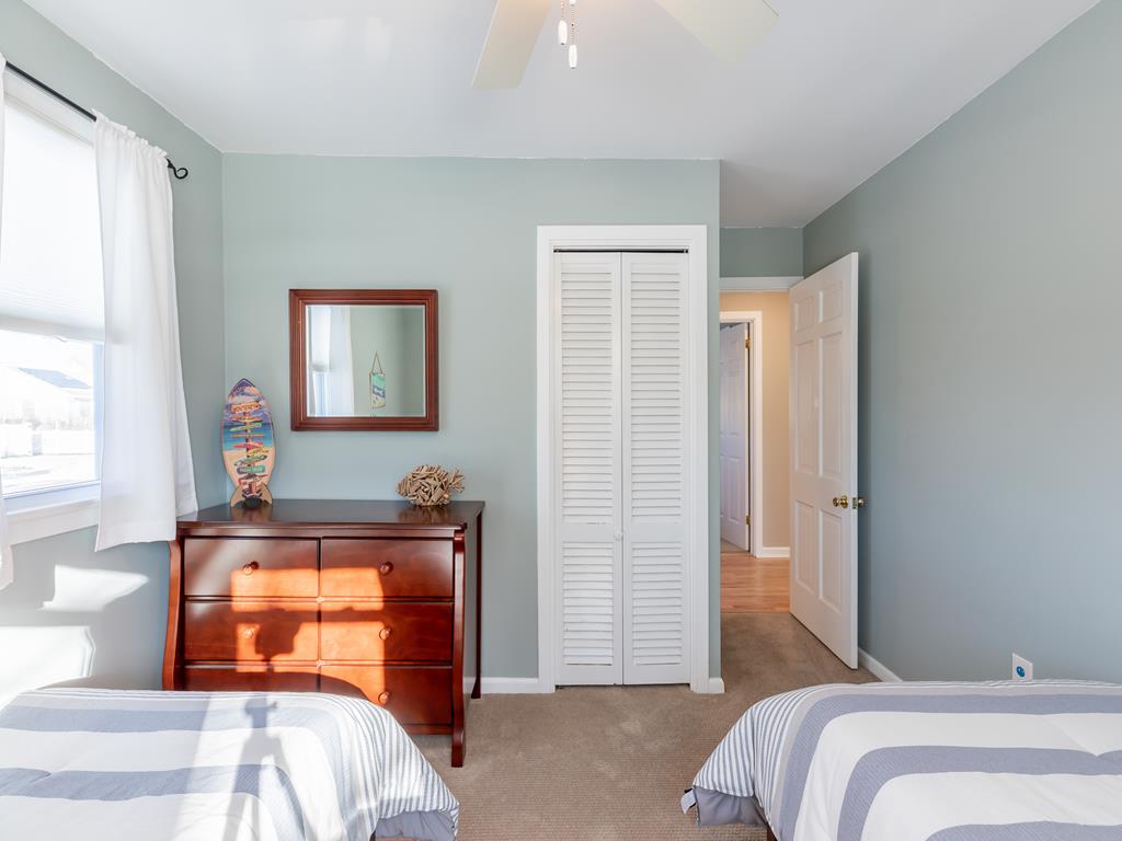 Classic Beach Cottage | Photo 15