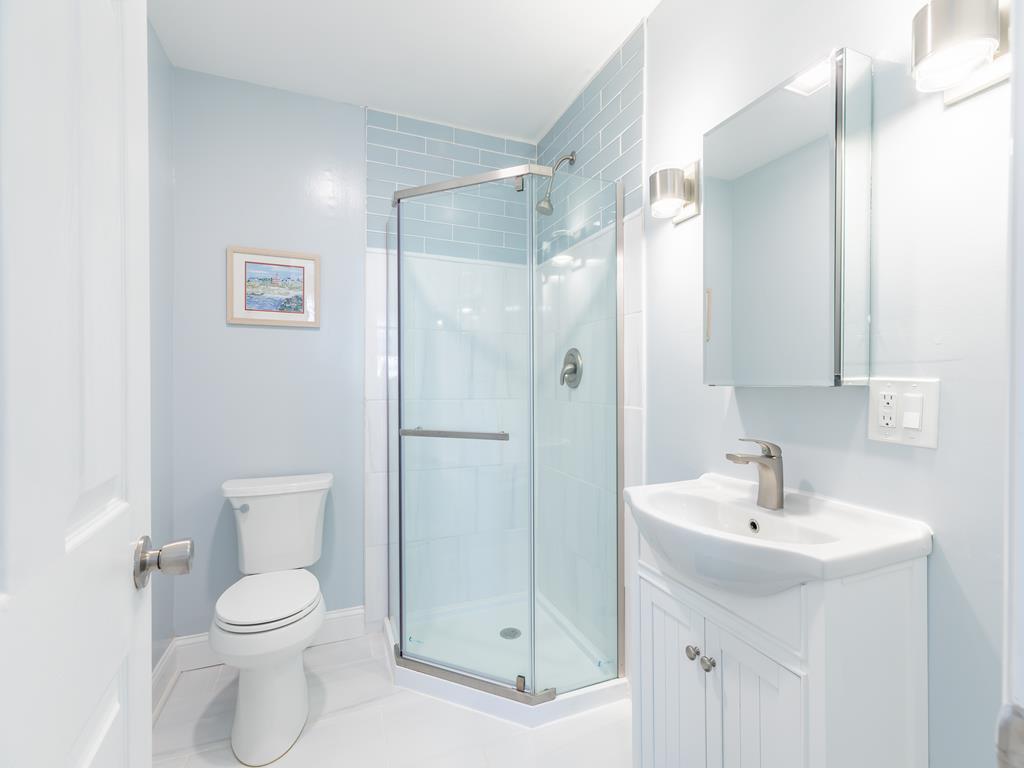 Classic Beach Cottage | Photo 18