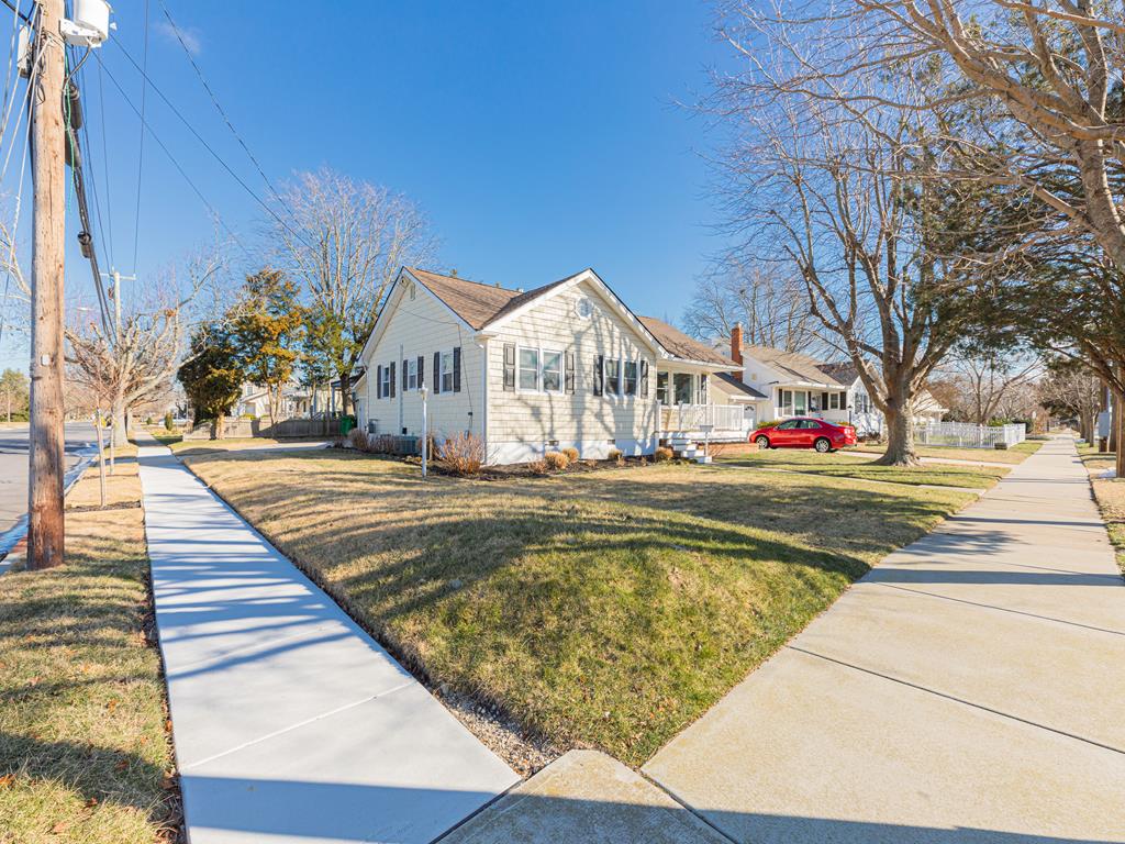 Classic Beach Cottage | Photo 4