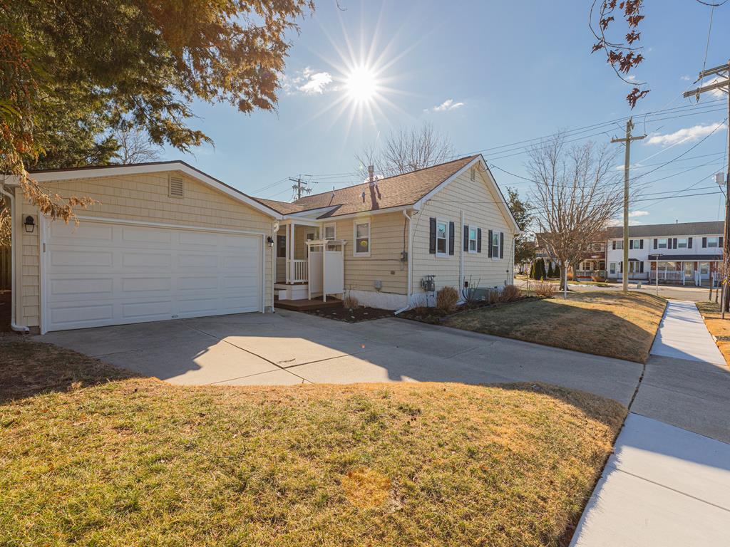 Classic Beach Cottage | Photo 6