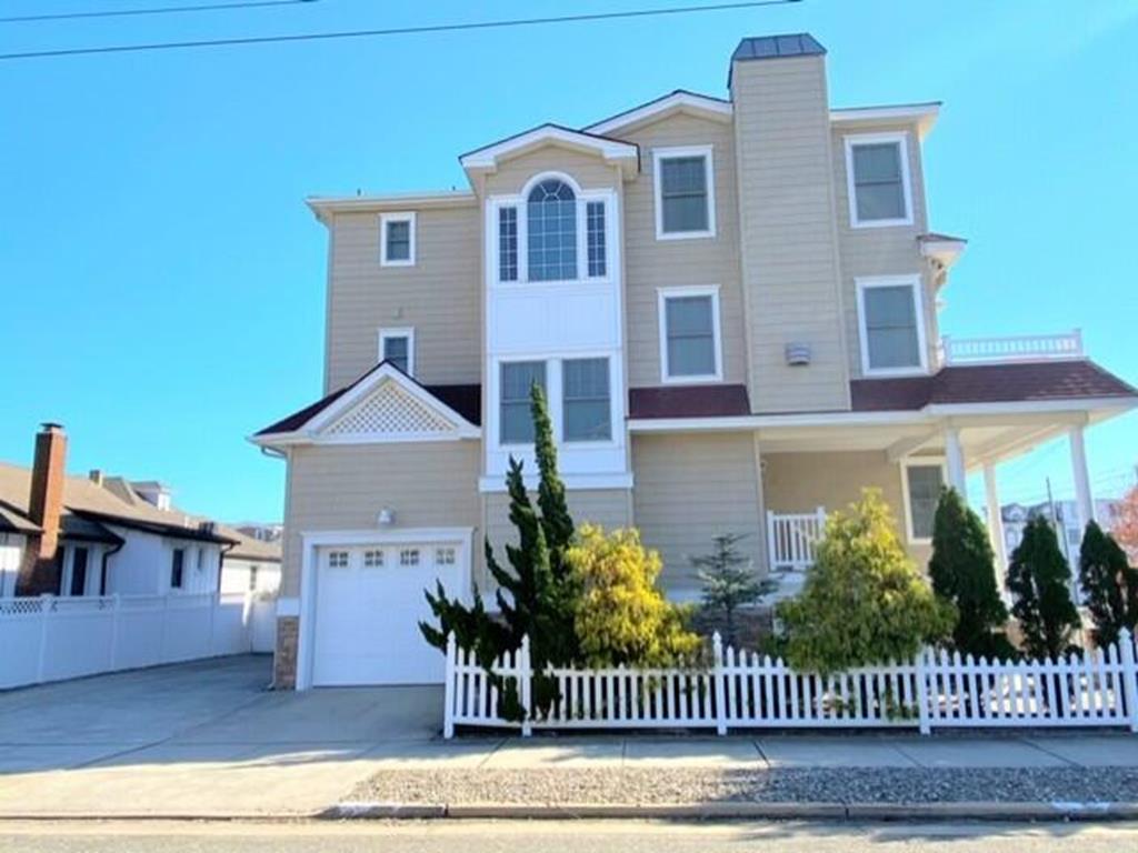 35 52nd Street, Sea Isle City (Beach Block)