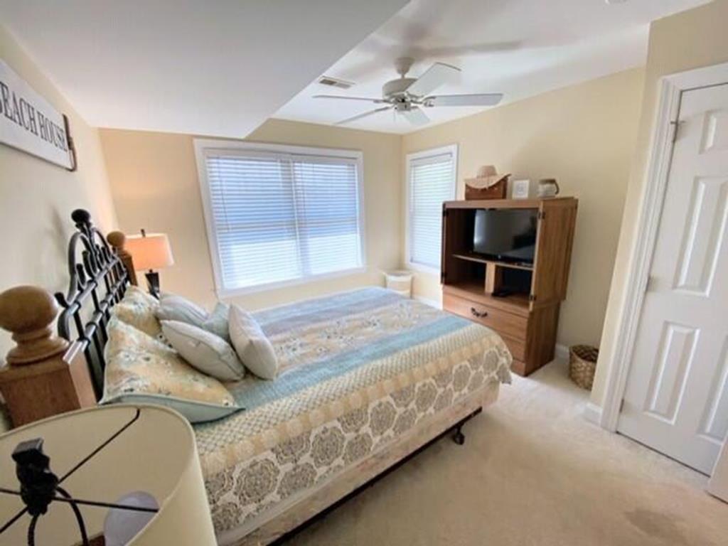 35 52nd Street, Sea Isle City (Beach Block)