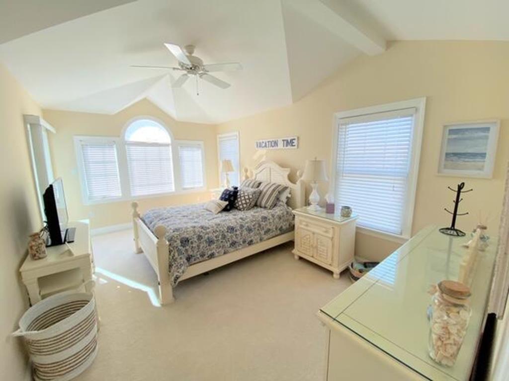 35 52nd Street, Sea Isle City (Beach Block)