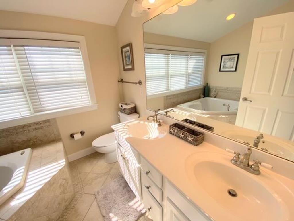 35 52nd Street, Sea Isle City (Beach Block)
