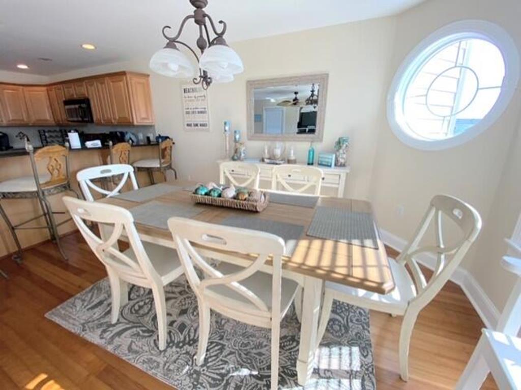 35 52nd Street, Sea Isle City (Beach Block)