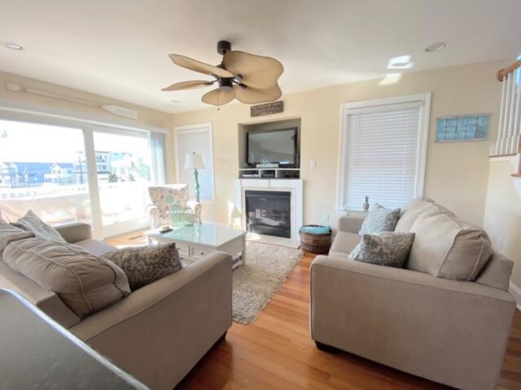 35 52nd Street, Sea Isle City (Beach Block)