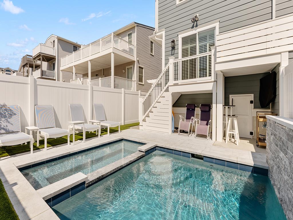 114 51st, Sea Isle City (Center)