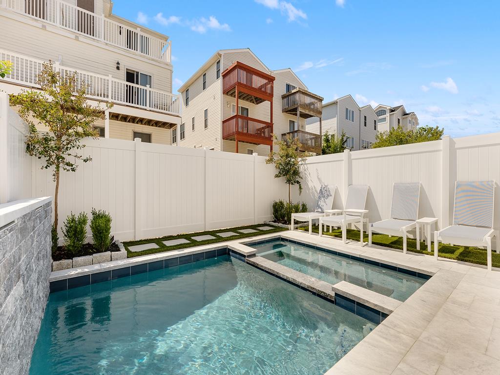 114 51st, Sea Isle City (Center)