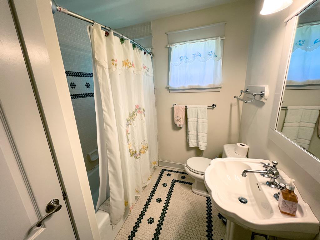 Idaho Ave. Remodeled 4 Bedroom | Photo 26