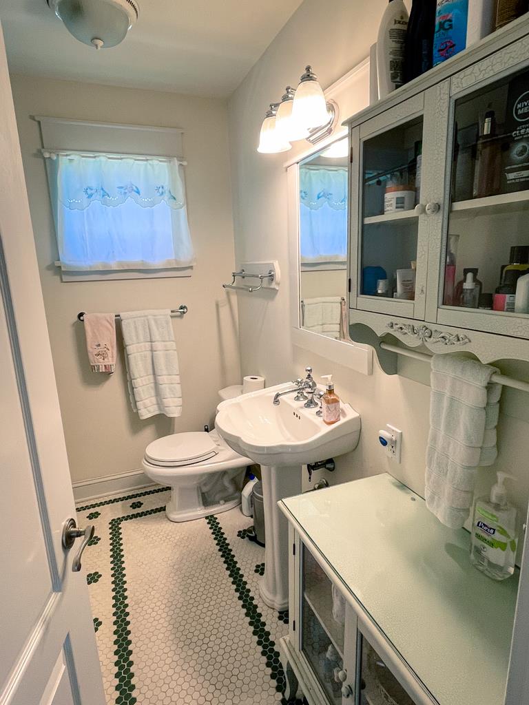 Idaho Ave. Remodeled 4 Bedroom | Photo 11