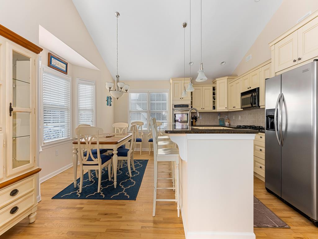 8000 Pleasure Avenue, Sea Isle City (Beach Block)