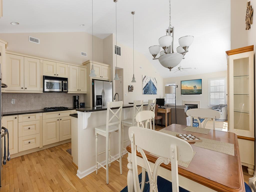 8000 Pleasure Avenue, Sea Isle City (Beach Block)
