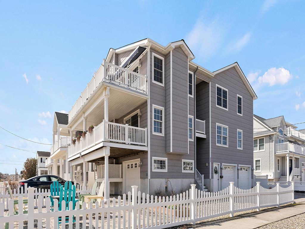 8000 Pleasure Avenue, Sea Isle City (Beach Block)