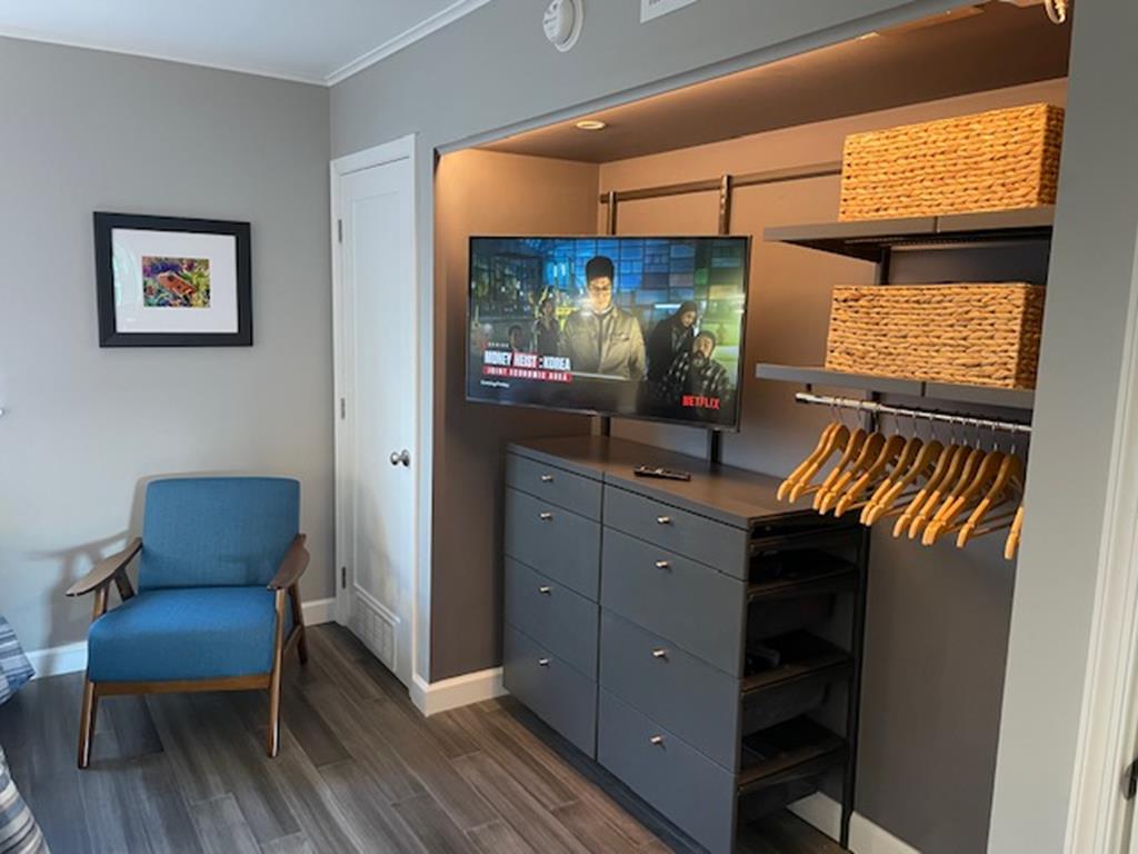 The Rose at Cape Roc (1/2 Block To Poverty Beach) | Photo 16