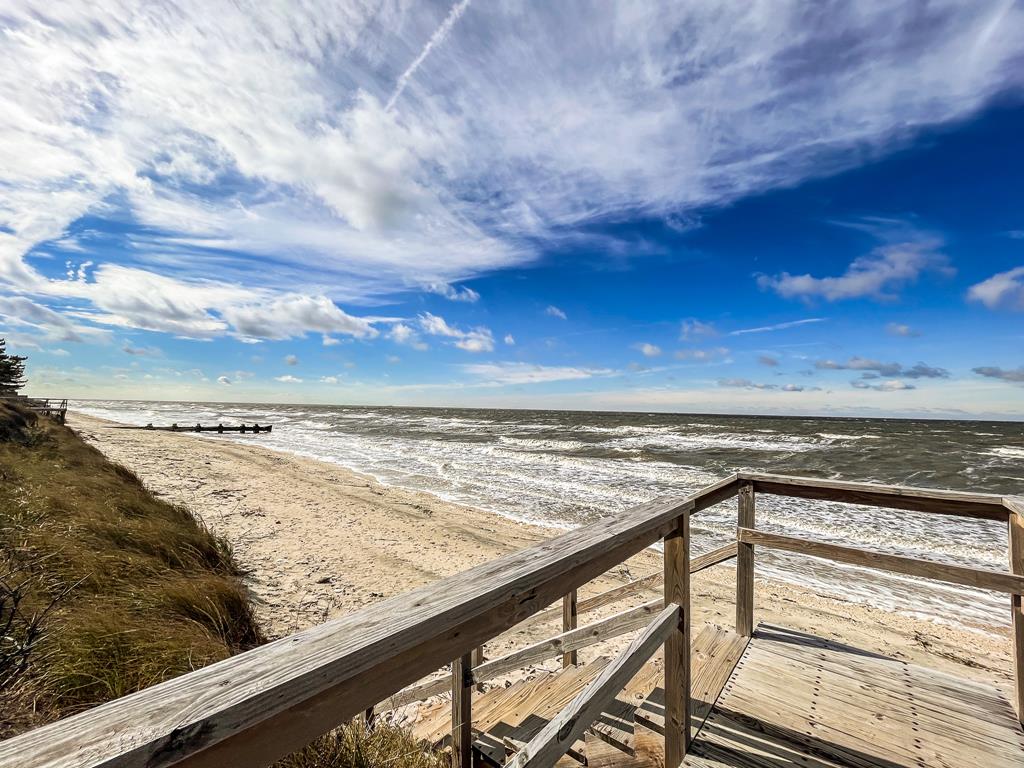 YEAR ROUND RENTAL Octopus Bay Cottage | Photo 20