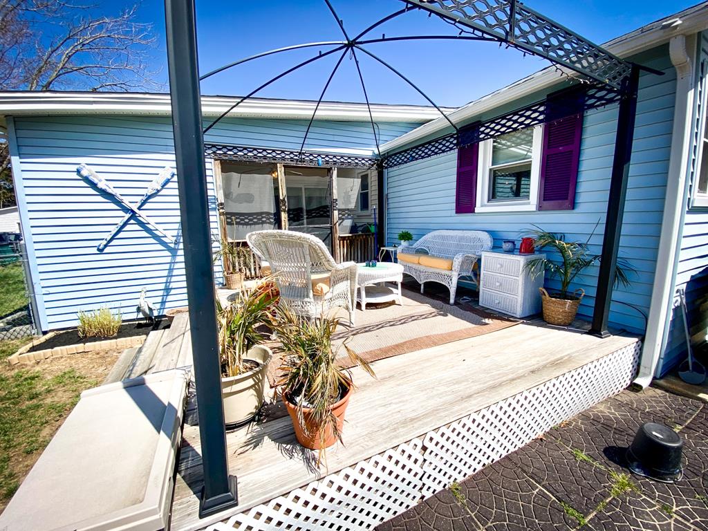 YEAR ROUND RENTAL Octopus Bay Cottage | Photo 22