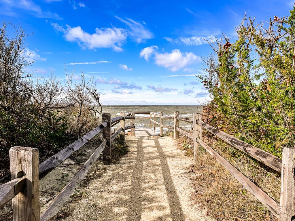 YEAR ROUND RENTAL Octopus Bay Cottage | Photo 27