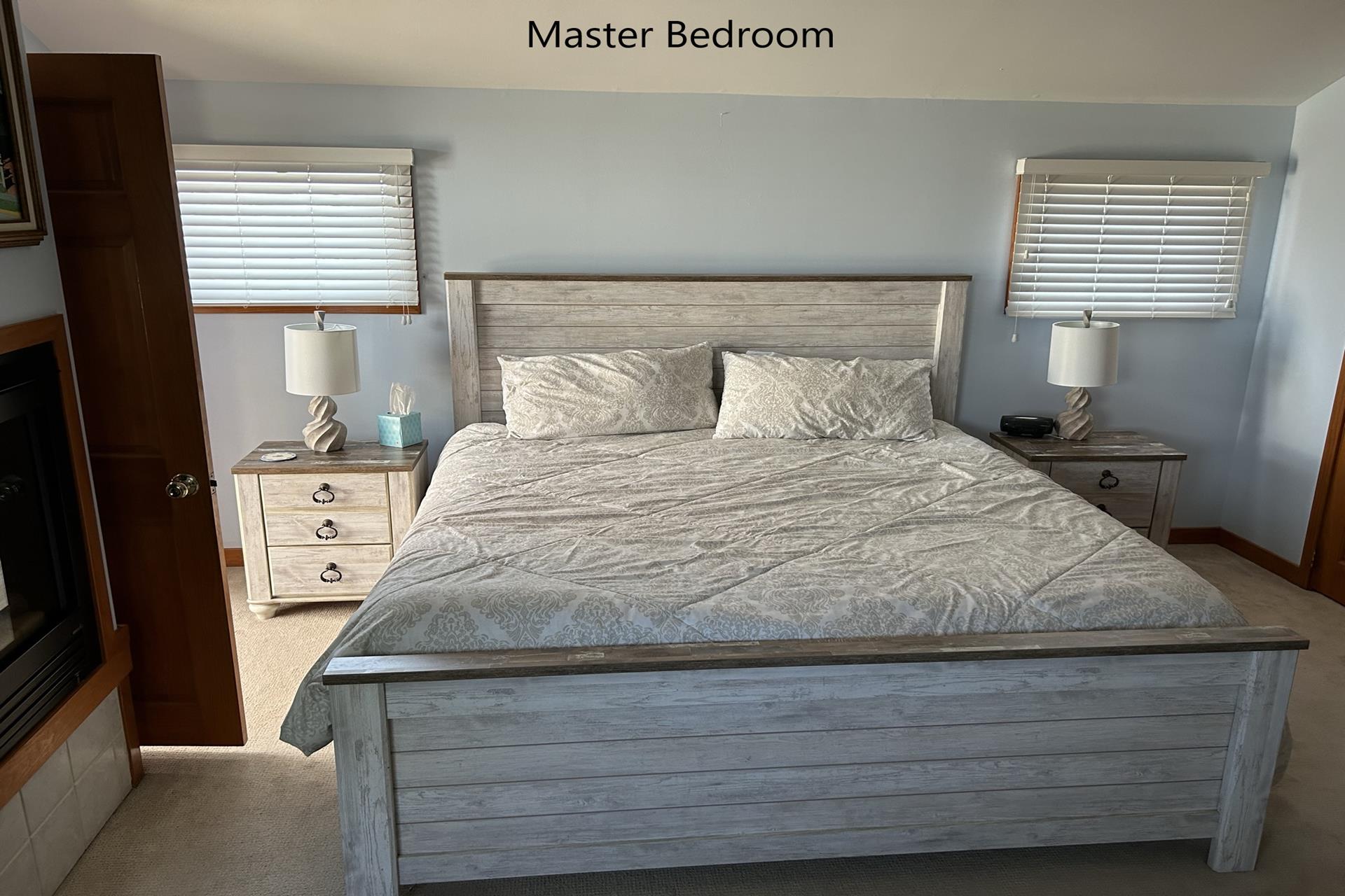 535 42nd Street, Avalon (Bay Front)