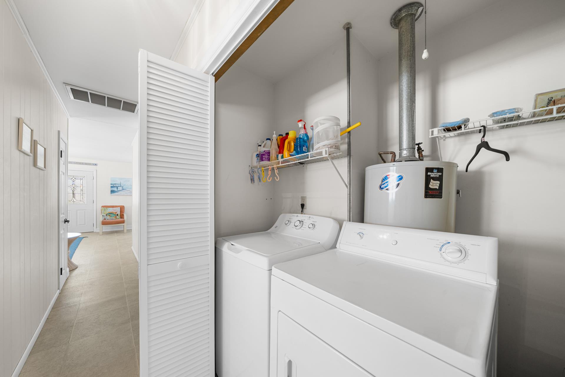 206 42nd Street, Avalon (Mid-Island)