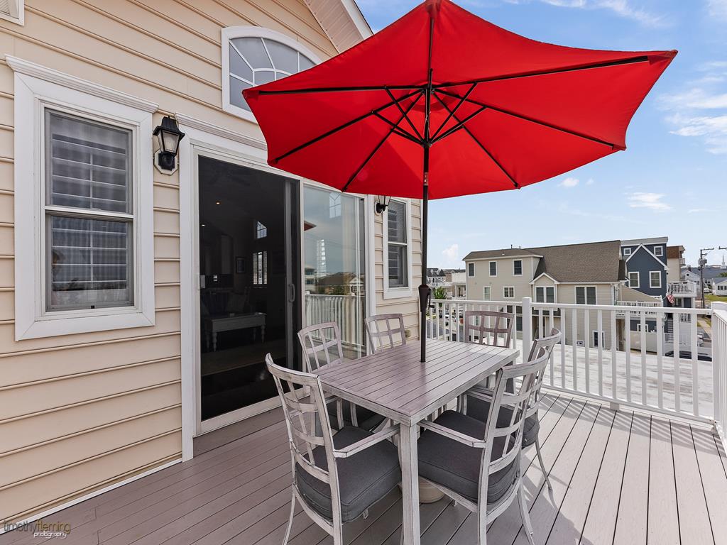 114 West Jersey Avenue, Sea Isle City (Center)