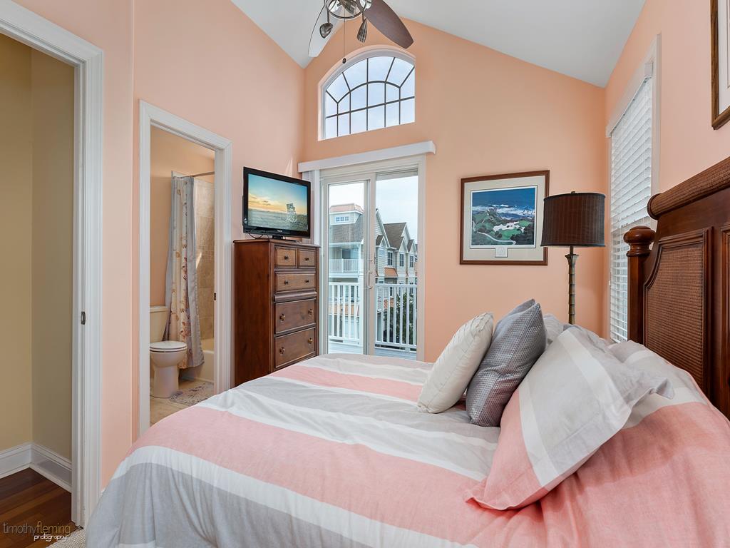 114 West Jersey Avenue, Sea Isle City (Center)