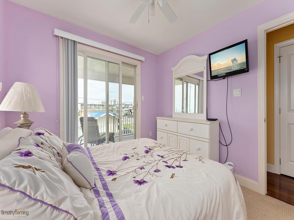 114 West Jersey Avenue, Sea Isle City (Center)