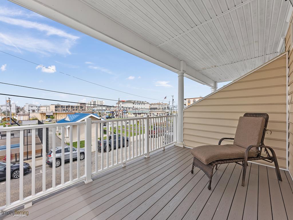 114 West Jersey Avenue, Sea Isle City (Center)
