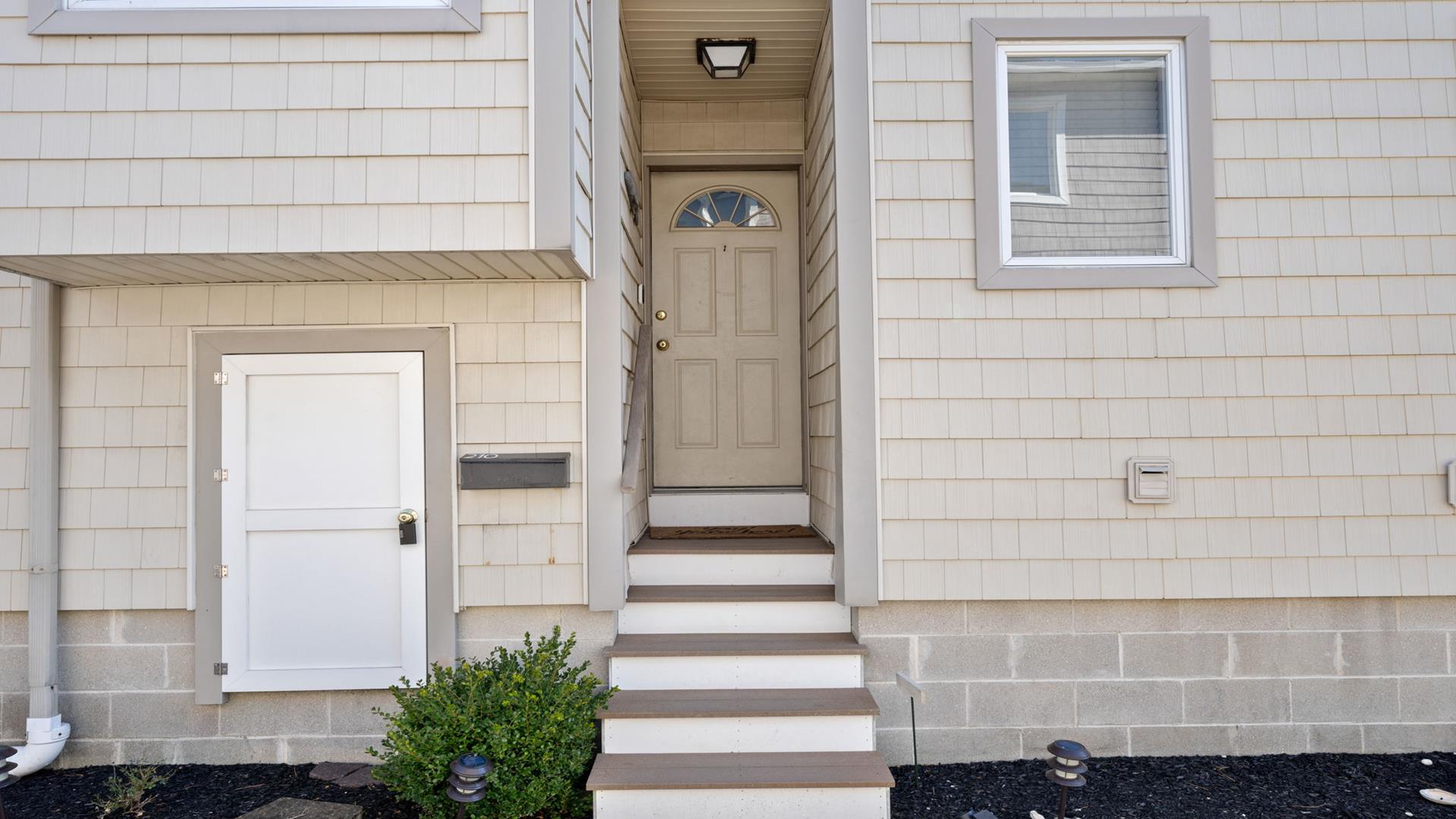 diller-fisher-realtors-210-82nd-street-stone-harbor-vacation-rentals