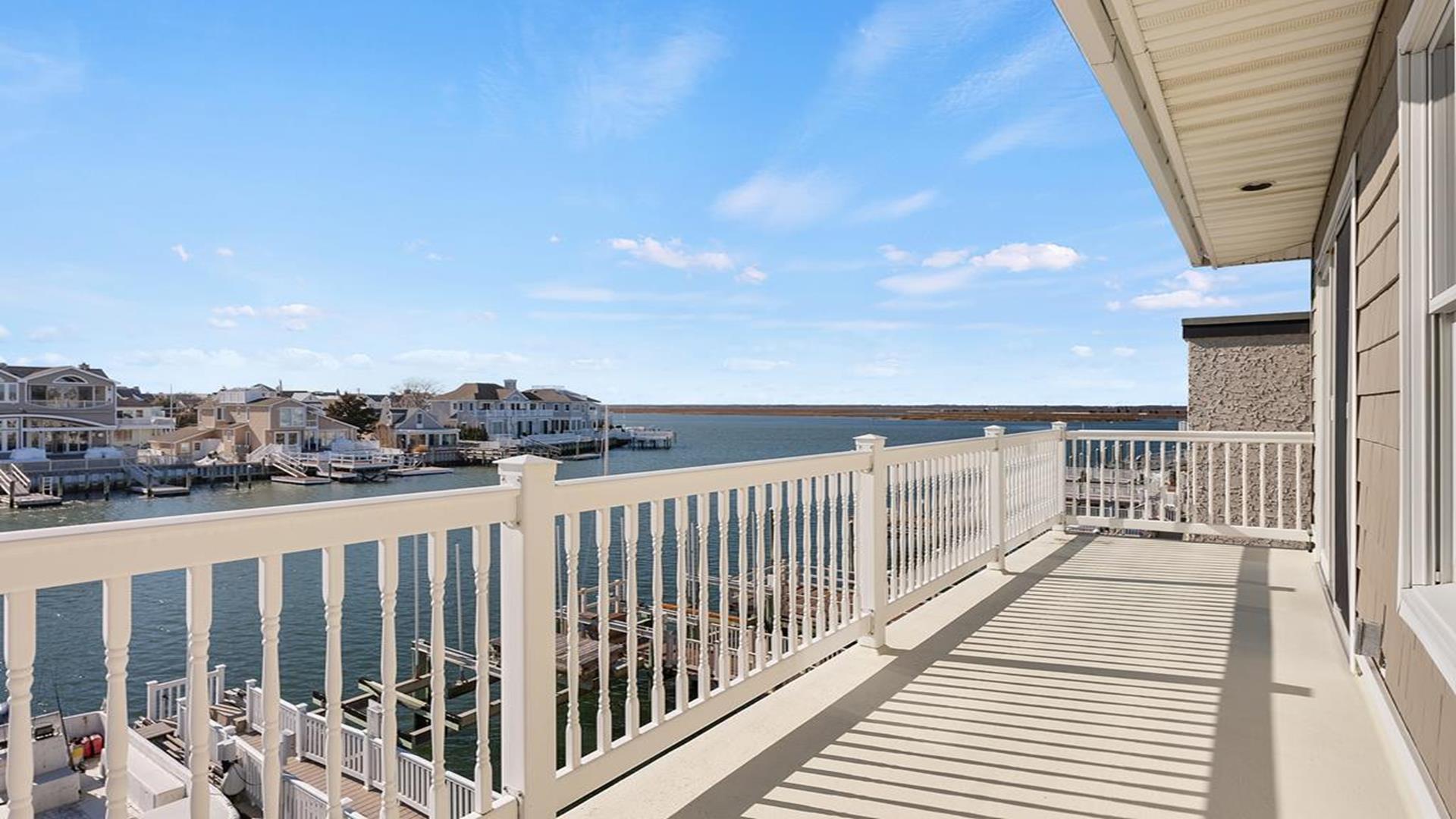369 96th Street, Stone Harbor (Bay Front)