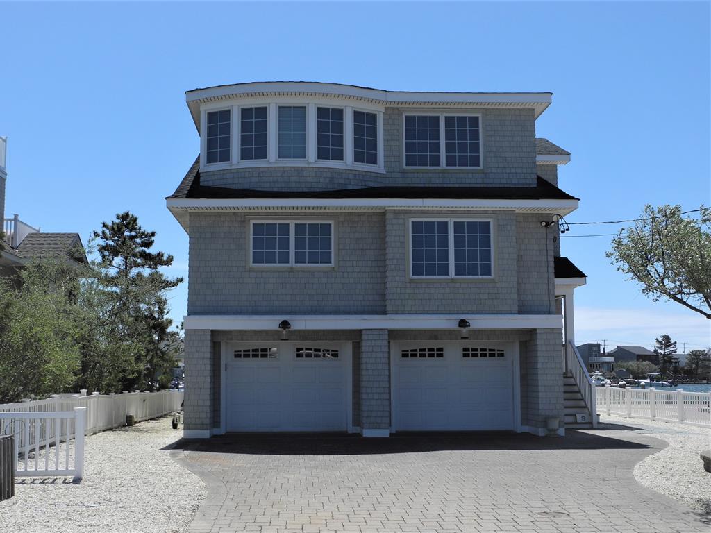 9 Cedars Avenue, Harvey Cedars Vacation Rental hch Real Estate
