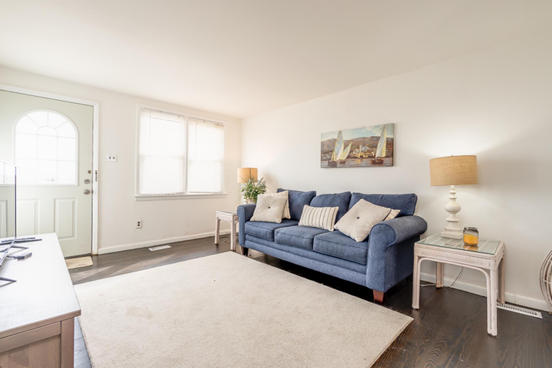 9 East 28th Street, Avalon (Beach Block)