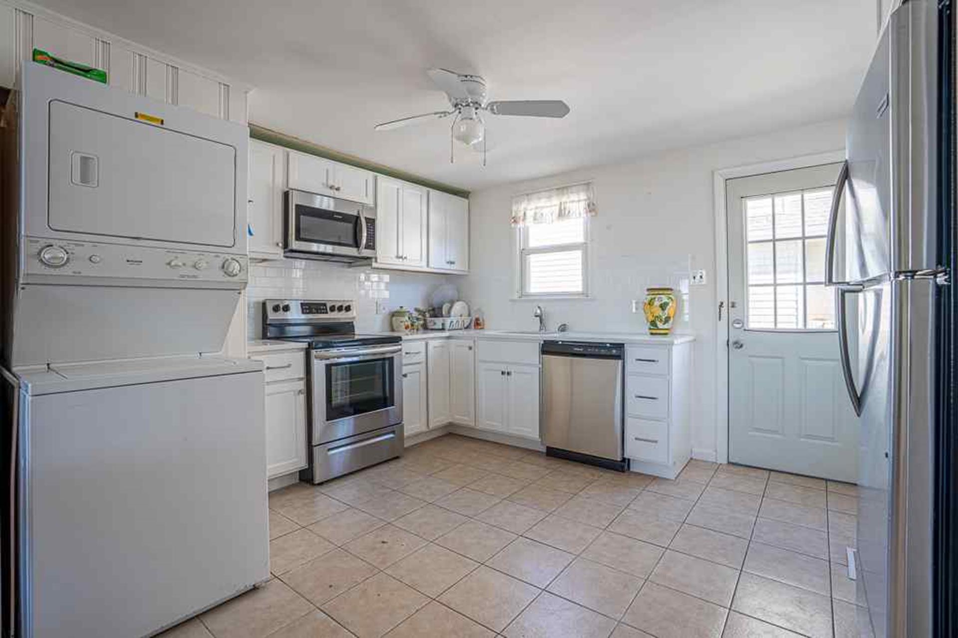 9 East 28th Street, Avalon (Beach Block)