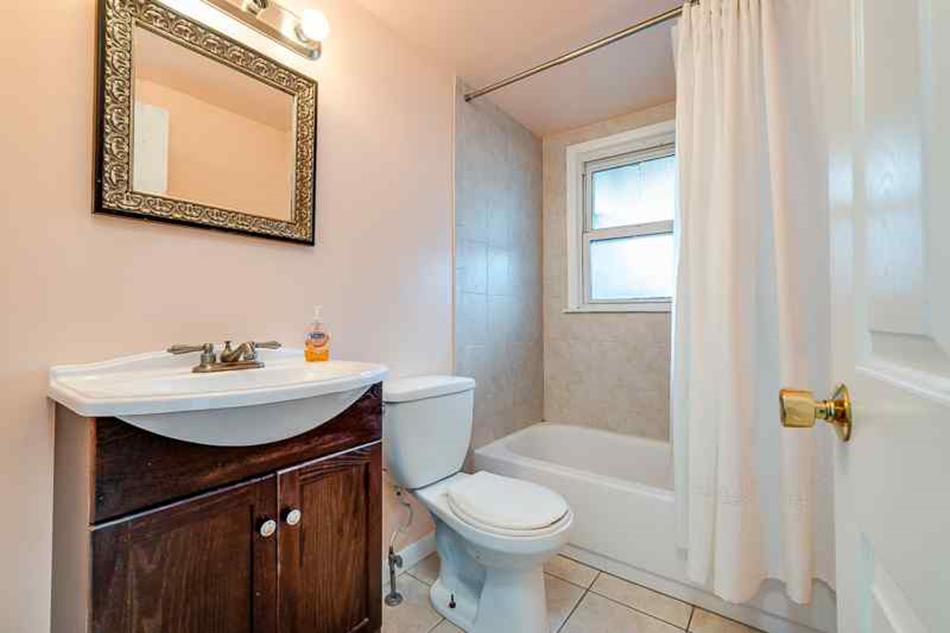 9 East 28th Street, Avalon (Beach Block)